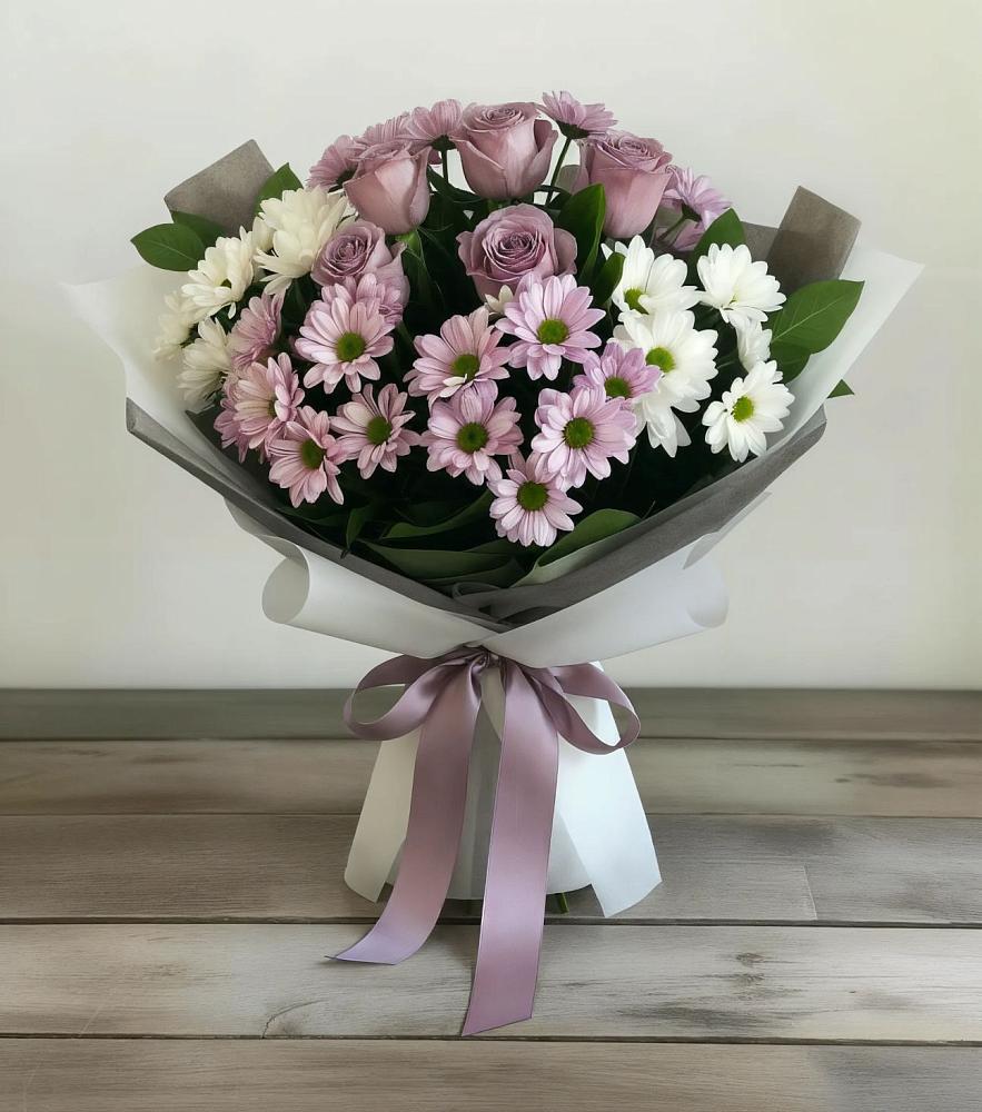 Букет цветов из: Хризантемы и Розы в Пригородном