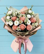 Букет цветов из:  Розы, Альстромерии и Лизиантусы в Пригородном