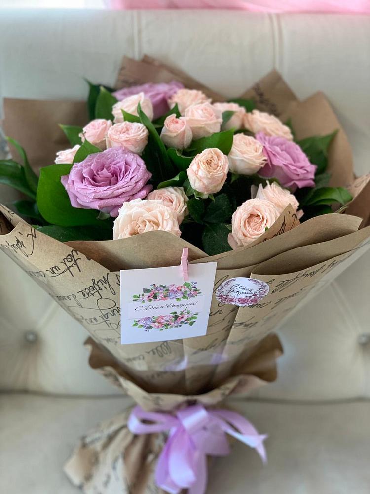 Букет цветов из: Розы в Пригородном