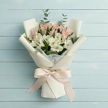 Букет цветов из:  Альстромерии в Пригородном