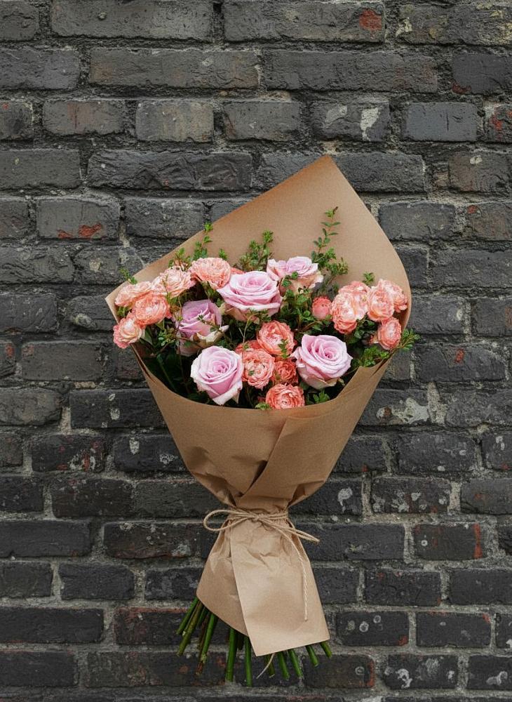 Букет цветов из: Розы в Пригородном