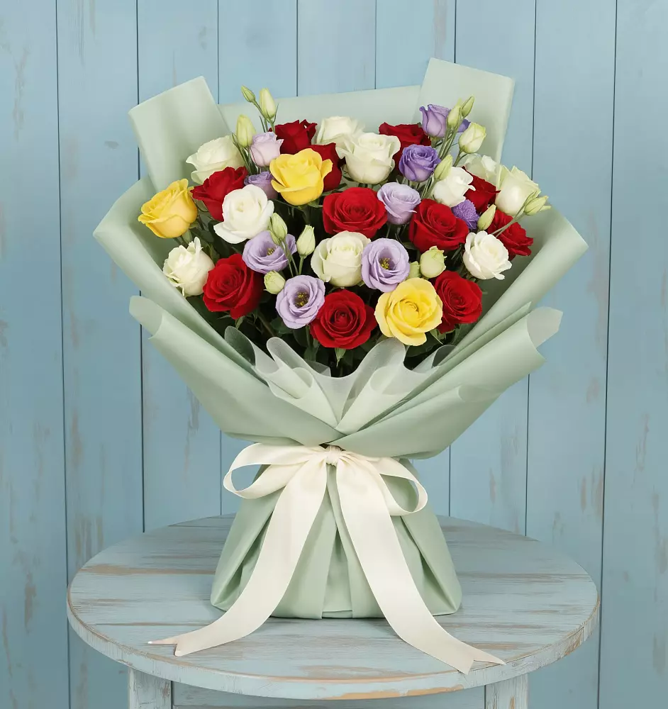 Букет цветов из: Розы в Пригородном