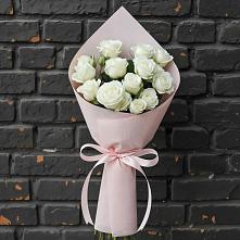 Букет цветов из:  Розы #REPLACE_PRED# Пригородном
