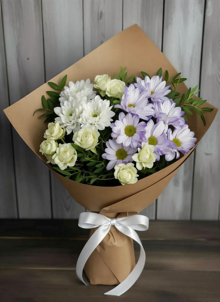 Букет цветов из: Хризантемы и Розы в Пригородном